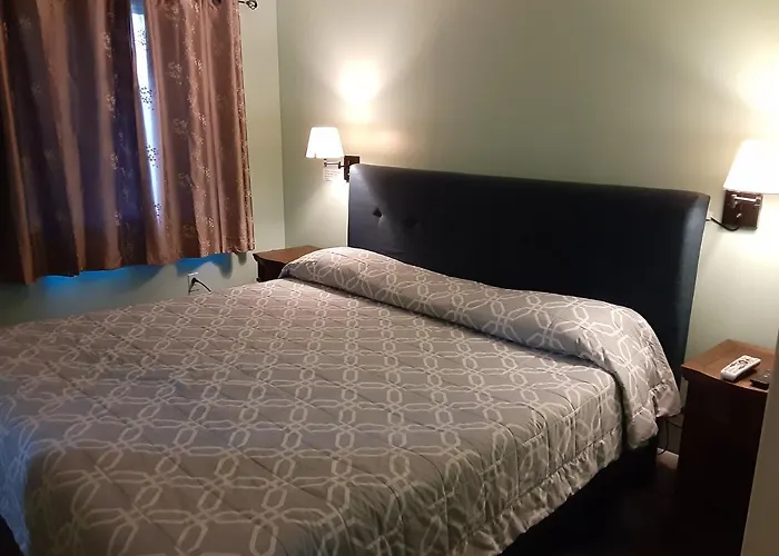 Shiny Motel
