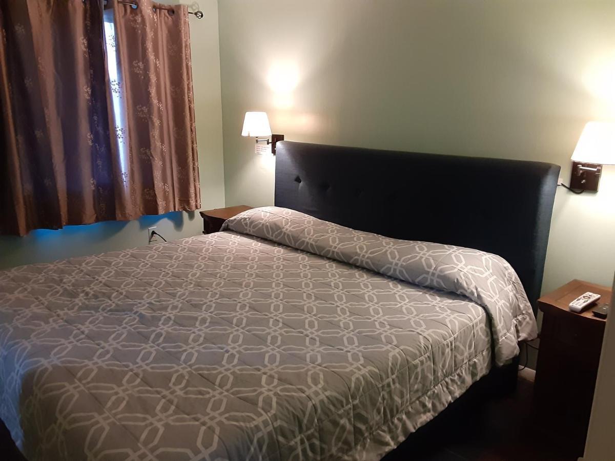 Shiny Motel Hoquiam